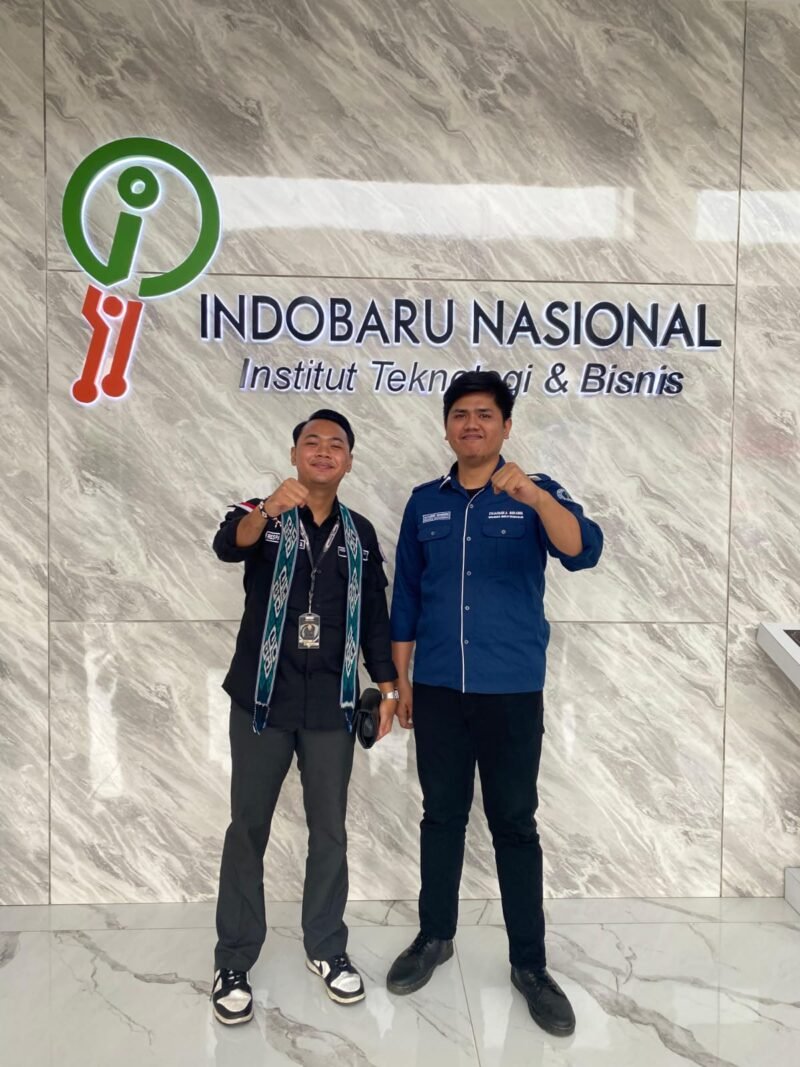 Respanti Hadinata ( Baju hitam ) Korwil BEM SI Kerakyatan Sumbagut. Rabu 22/1/2025. Foto/Dok