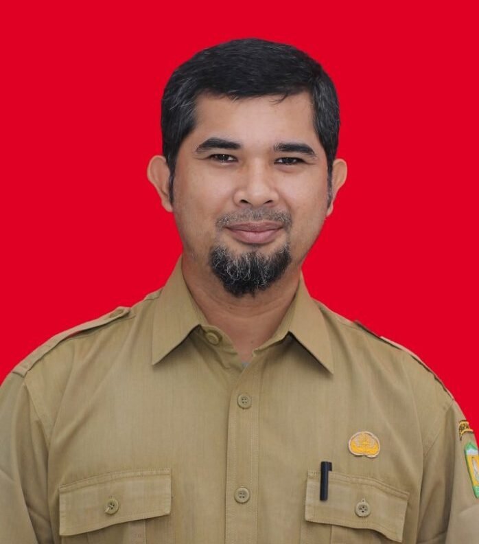 Plt Kepala Diskopukmdag Aceh Besar, Trizna Darma, ST. FOTO/MC ACEH BESAR.