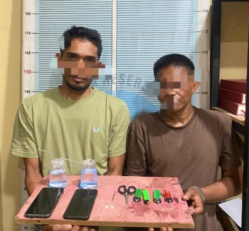Dua tersangka yang diamankan adalah AM (41), warga Kecamatan Meureudu, dan RF (30), warga Kecamatan Trienggadeng. Foto/Ms