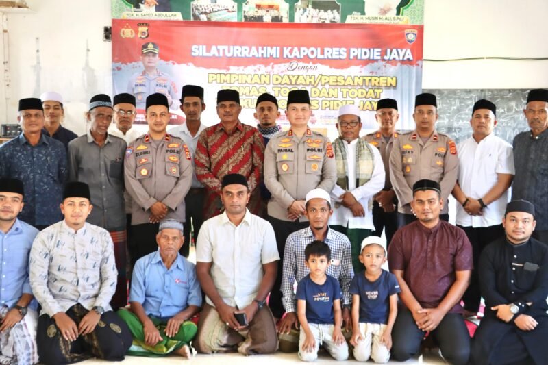 Kapolres Pidie Jaya AKBP Ahmad Faisal Pasaribu, S.H., S.I.K., M.H., mengadakan silaturrahmi dengan Pimpinan Yayasan Pendidikan Islam (YPI) Darussa’adah Cabang Langgien, Pidie Jaya (05/03/2025).Foto/Ms