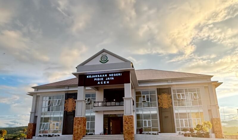 Kantor Kejaksaan Negeri Pidie Jaya, Jl. Banda Aceh-Medan, Kecamatan Ulim, (19/3/2025). Foto/Dok