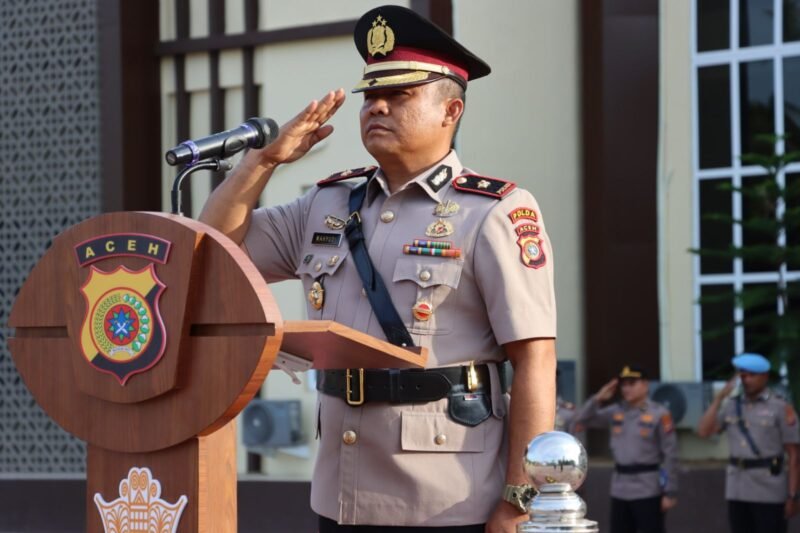 Wakapolres Kompol Iswahyudi, S.H., CPHR., CBA. Pimpin upacara Hari Juang Polri, Mako Polres Pidie Jaya, Trienggadeng, Kamis (21/8/2025). Foto:Dok/ Humas Polres Pidie Jaya 