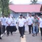 Bupati Aceh Besar H Muharram Idris bersama rombongan saat mengunjungi Sekolah Rakyat pada UPT Sentra Darussa’adah Aceh Besar, di Jalan Soekarno–Hatta, Gampong Tingkeum, Kecamatan Darul Imarah, Rabu (15/04/2026).