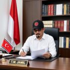 Prof. Dr. TM. Jamil, M.Si
_(Ilmuwan Politik, Akademisi dan Guru pada Sekolah Pascasarjana USK, Banda Aceh. Direktur Pusat Kajian Politik dan Sosial Aceh.)