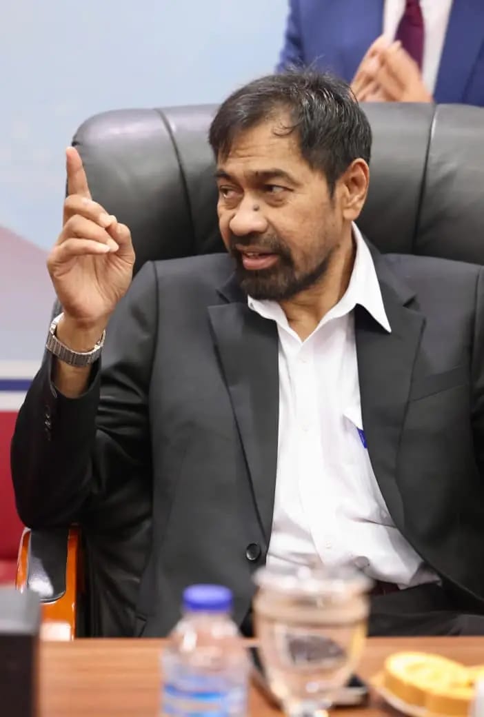 Langkah taktis Pemerintah Aceh dalam mematangkan draf surat untuk Presiden Prabowo Subianto serta rencana pemanggilan pihak Mubadala Energy dan SKK Migas guna mengawal hilirisasi mega proyek Blok Andaman di KEK Arun Lhokseumawe, Kamis (25/6/2026). (Foto: Biro Adpim Setda Aceh)
