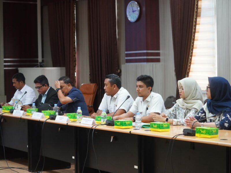 Tim Komisi Informasi Aceh melakukan visitasi Monev Keterbukaan Informasi Publik 2026 di Kejaksaan Tinggi Aceh, dalam rangka mengevaluasi pelaksanaan keterbukaan informasi publik, akhir September 2026. Foto: Dok. Istimewa 