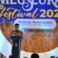Pj. Sekda Aceh, Taufik, ST, M.Si, saat memberikan sambutan sekaligus membuka Meuseuraya Festival Tahun 2026 dengan tema 