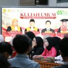 Mahasiswa Fakultas Hukum Universitas Syiah Kuala mengikuti kuliah umum bersama dua Hakim Agung Mahkamah Agung RI yang membahas perkembangan hukum, KUHP baru, keadilan dan integritas profesi hukum, Kamis (1/10/2026). Foto: Dok. Istimewa 